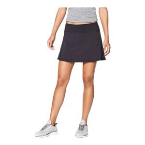Lululemon Circuit Breaker Skirt
Black